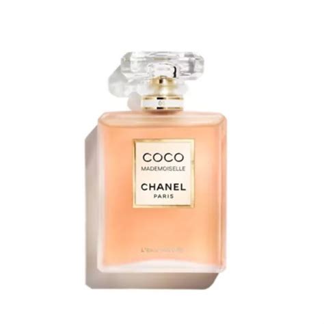 perfume coco chanel 5 de mujer|Coco Chanel perfume in boots.